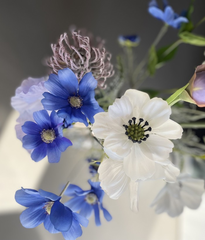 Zijden Boeket Blauwe Sereniteit Zijden Boeket Blauwe Sereniteit