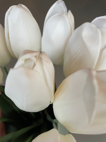Boeket zijden tulpen wit